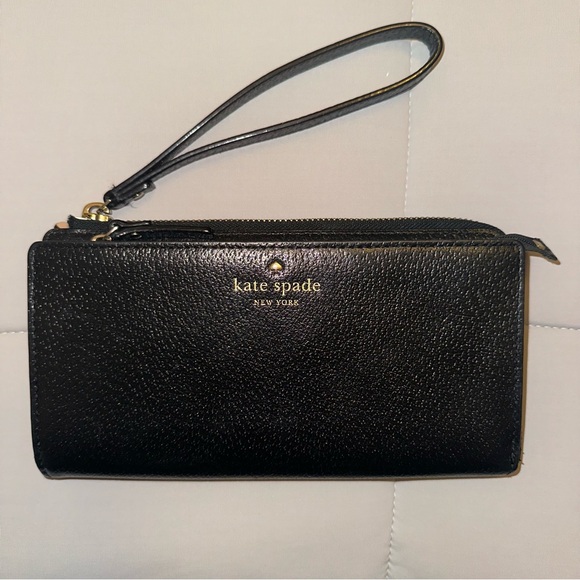 Kate Spade New York Grand Street Layton Wristlet Wallet in Black - Picture 1 of 13